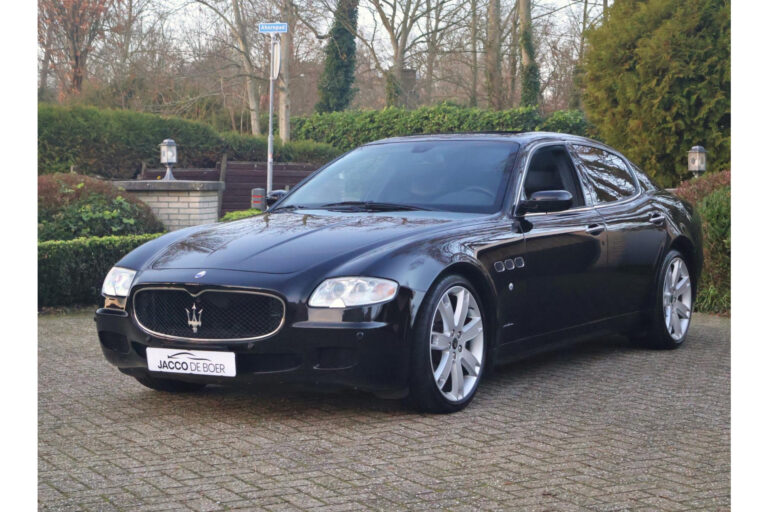 Maserati Quattroporte 4.2 Duo Select Sport GT-uitgevoerd