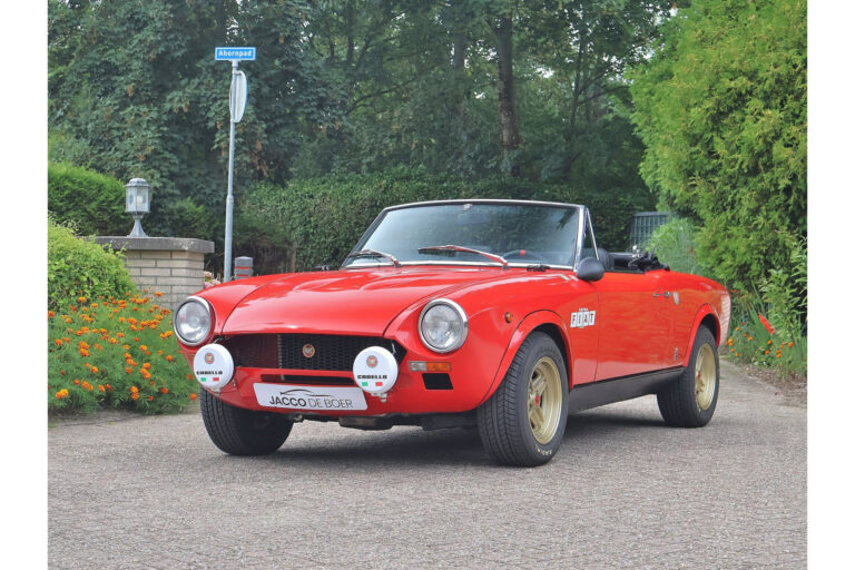 Fiat 124 Spider 1800 Sport