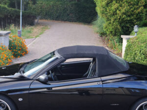 Alfa Romeo Spider 2.0-16V T.Spark 18"Teledials en Novitec (1997), foto 2