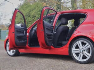BMW 1 Serie 116i M-Sport 136pk 18"/Sportchass/Stoelverw/Bluetooth (2014), foto 2