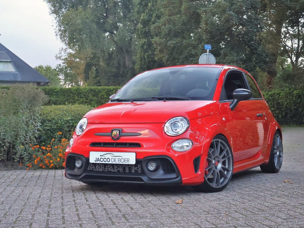 Fiat 500 1.4 T-Jet Abarth Competizione 180pk Sabelt-Carbon-BiPosto (2017)
