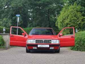 Lancia Thema 8.32 in unieke kleur Ferrari Rosso Corsa (1988), foto 25