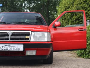 Lancia Thema 8.32 in unieke kleur Ferrari Rosso Corsa (1988), foto 26