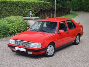 Lancia Thema 8.32 in unieke kleur Ferrari Rosso Corsa (1988), foto 33