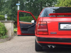 Lancia Thema 8.32 in unieke kleur Ferrari Rosso Corsa (1988), foto 37
