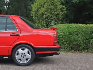 Lancia Thema 8.32 in unieke kleur Ferrari Rosso Corsa (1988), foto 39