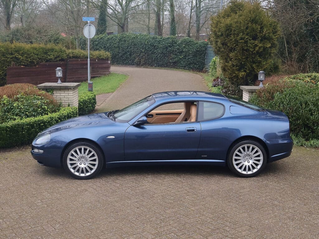Maserati Coupé 4.2 Cambiocorsa (2003)