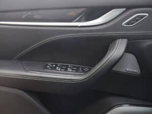 Maserati Levante 3.0 V6 S AWD GranSport 430pk Alcantara hemel/Bower-Wilkins/Carbon (2017), foto 11