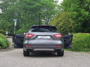 Maserati Levante 3.0 V6 S AWD GranSport 430pk Alcantara hemel/Bower-Wilkins/Carbon (2017), foto 14