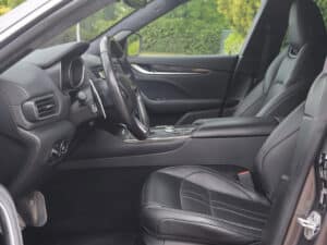 Maserati Levante 3.0 V6 S AWD GranSport 430pk Alcantara hemel/Bower-Wilkins/Carbon (2017), foto 15
