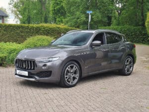 Maserati Levante 3.0 V6 S AWD GranSport 430pk Alcantara hemel/Bower-Wilkins/Carbon (2017), foto 4