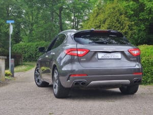 Maserati Levante 3.0 V6 S AWD GranSport 430pk Alcantara hemel/Bower-Wilkins/Carbon (2017), foto 44