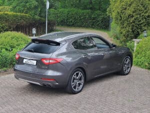 Maserati Levante 3.0 V6 S AWD GranSport 430pk Alcantara hemel/Bower-Wilkins/Carbon (2017), foto 50