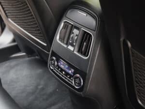Maserati Levante 3.0 V6 S AWD GranSport 430pk Alcantara hemel/Bower-Wilkins/Carbon (2017), foto 53