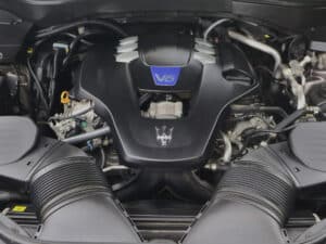 Maserati Levante 3.0 V6 S AWD GranSport 430pk Alcantara hemel/Bower-Wilkins/Carbon (2017), foto 54