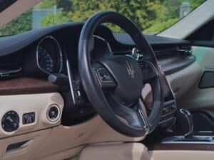 Maserati Quattroporte 3.8 V8 GTS (2013), foto 3