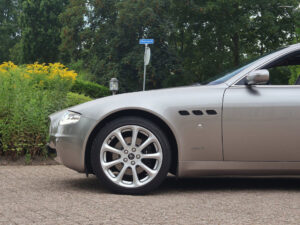 Maserati Quattroporte 4.2 Duo Select Schuifdak/Alcantara hemel/Top onderhouden (2007), foto 2