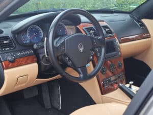 Maserati Quattroporte 4.2 Duo Select Schuifdak/Alcantara hemel/Top onderhouden (2007), foto 29