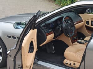 Maserati Quattroporte 4.2 Duo Select Schuifdak/Alcantara hemel/Top onderhouden (2007), foto 38